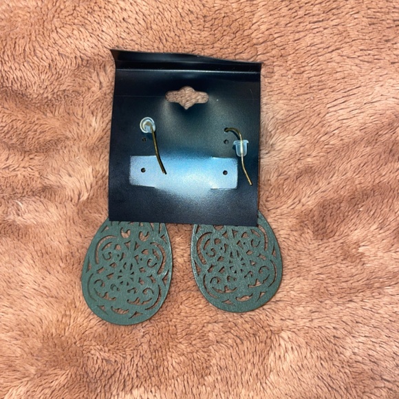Dark Green Laser Cut Wood Teardrop Dangle Earrings - Picture 3 of 3